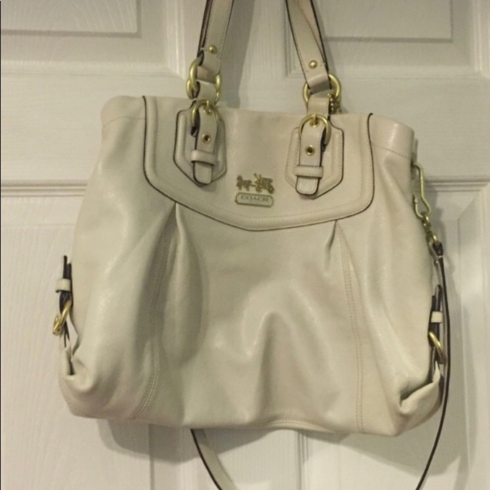 Coach bag white